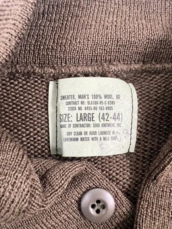 Vintage Military Wool Pullover Sweater Men's Large US Military SEBO Knitwear - Picture 5 of 10